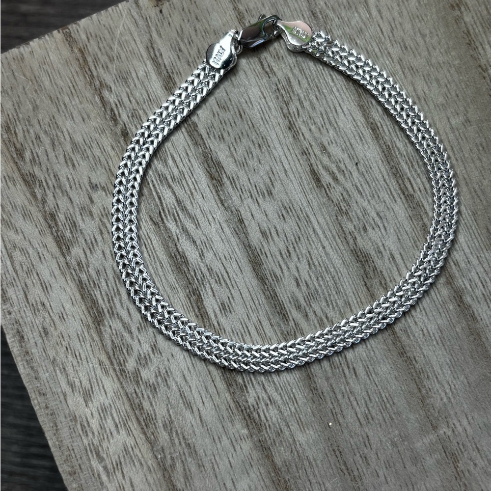 Elegant Sterling Silver Chain Bracelet